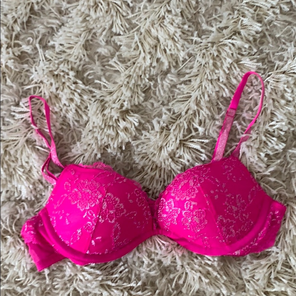 Hot pink Victoria secret brA